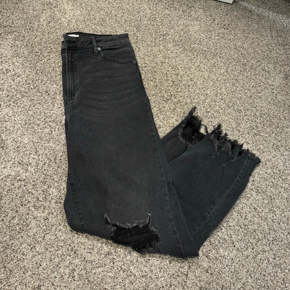 Hidden Cropped Straight Black Jeans